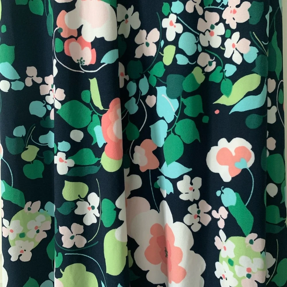 Beautiful wrap dress - Picture 2 of 3